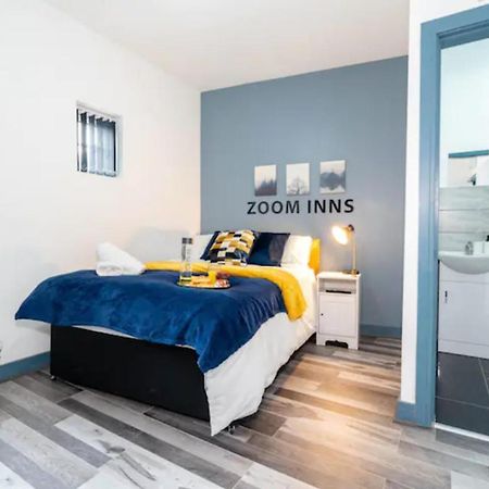 Апартаменти Comfy, Modern Studio With Netflix Бірмінгем Екстер'єр фото